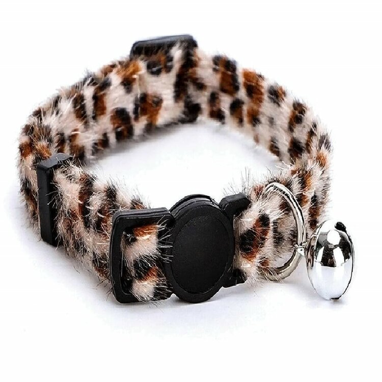 Kattenhalsband met belletje en panterprint